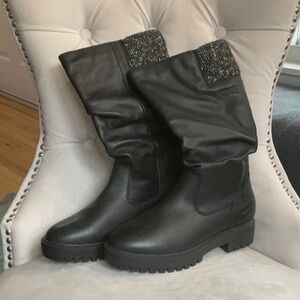 Cougar Waterproof Winter Boots Size 7
